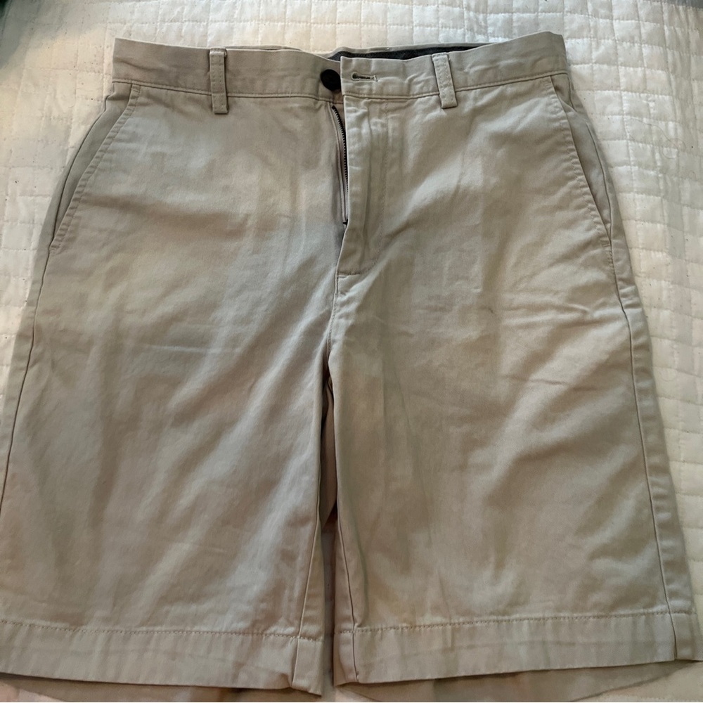 Amazon Essential Men’s Khaki Shorts Chinos Waist 30”